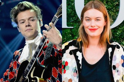 Momen Langka, Inikah Foto Bukti Harry Styles dan Camille Rowe Pacaran?