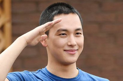 Foto-Foto Ganteng Siwan Saat Jalani Wamil Beredar, Fans Justru Perhatikan Ini