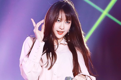 Cantik Saat Liburan Chuseok Bareng Keluarga, Hani EXID Dituding Oplas