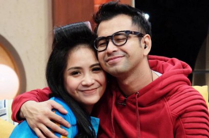 Usai Nagita Dibully 'Gatal', Tangan Raffi Mampir di Bagian 'Anu' Bikin Salah Fokus