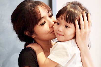 Nyanyikan Lagu 'Sayang' Via Vallen, Gempita Anak Gisella akan Jadi Calon Artis?