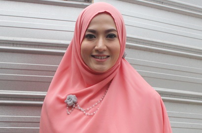 Lyra Virna Batal Jadi Tersangka Pencemaran Nama Baik Agen Haji, Ini Alasannya