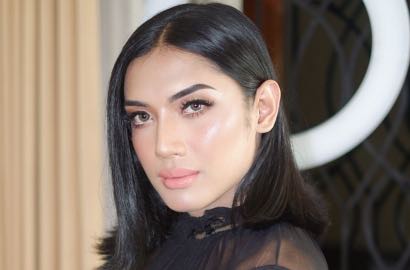 Hadiri Acara Brand Make Up, Gaun Hingga Gaya Centil Millendaru Jadi Sorotan