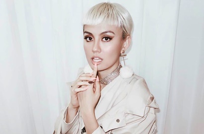 Santai, Agnes Monica Tak Terbebani Album Barunya Diapresiasi Vogue