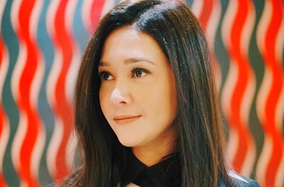Tampil Elegan Bergaun Putih dengan Meychan, Maia Estianty Tampak Lebih Muda?