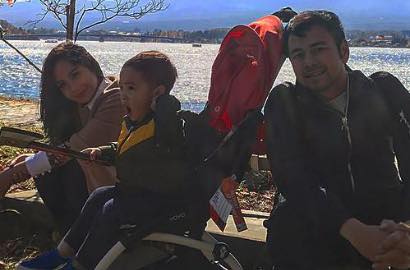 Asyik Liburan, Nagita Makin Cantik dan Peluk Mesra Raffi di Jepang