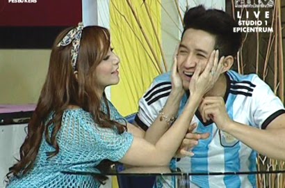 Baby Margaretha Salah Tingkah 'Diinterogasi' Isu Nikah Siri dengan Chand Kelvin