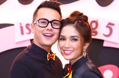 Rayakan Ultah Andhika Pratama, Ussy Sulistiawaty Beri Ucapan Romantis Hingga Netter Baper