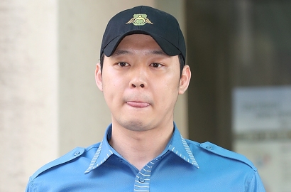 Dihujat Netter Habis-Habisan, Tunangan Yoochun Kunci Akun Instagram