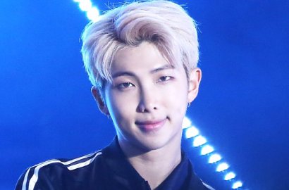 Tinggi Bak Model, Rap Monster Jadi Hot Topik Gara-Gara Kaki Panjangnya