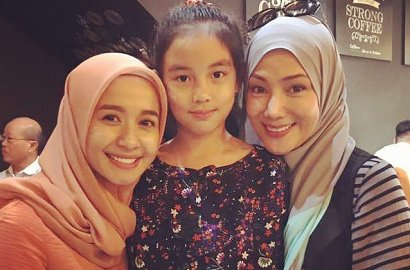 Pertama Kali, Laudya Cynthia Bella Lakukan Hal Ini Bareng Mantan Istri Engku Emran