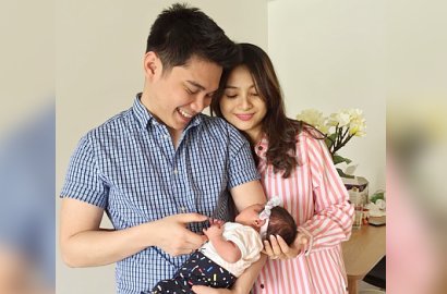 Gendong Bayi, Netter Malah Gemas ke Suami Acha Septriasa yang Super Ganteng