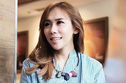 Pakai Gaun Bak Putri, Kecantikan Cherly Eks Cherry Saat Nikah Tuai Pujian
