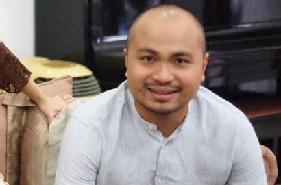 Mantan Tunangan Laudya C. Bella Didandani Mirip Engku Emran, Netter Tak Terima