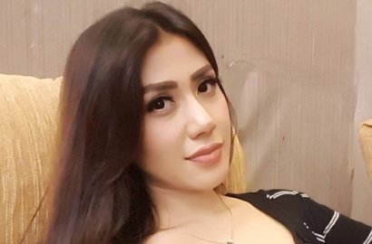 Mendapat Pelayanan Buruk dari Maskapai Penerbangan, Rey Utami Beberkan Kronologinya