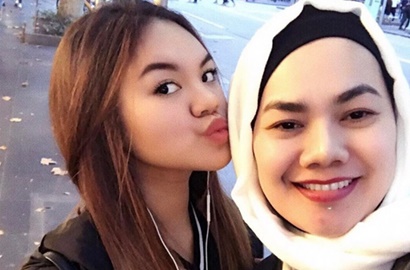 Labrak Jennifer Dunn Hingga Dipukul, Reaksi Putri Sarita Saat Ditelpon Ayah Menyesakkan Hati
