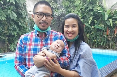 Duka Selebriti Tanah Air Melepas Kepergian Adam Fabumi