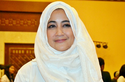 Netter Geger, Umi Pipik Sempat Tampil Seksi Tanpa Hijab Saat Jadi Model Stinky?