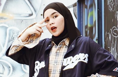 Dicibir Usai Memutuskan Berhijab, Sivia Eks Blink Beri Tanggapan