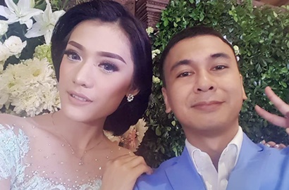 Resmi Tunangan dengan Annisa, Kocaknya Raditya Dika Malah Pamer Disuapi Pria Brewok