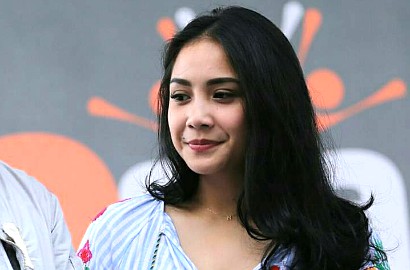 Nagita Slavina Ketahuan 'Sombong', Fans Ayu Ting Ting Lontarkan Sindiran Pedas