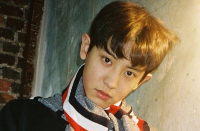 Jadi Model Tommy Hilfiger, Chanyeol EXO Tampilkan Pose-Pose Kece Ini