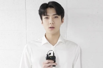 Raih Penghargaan Global Fashionista, Sehun EXO Bahas Gaya Fashion di Bandara