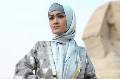 Sapa Penggemar Lewat Foto Lawas Ini, Postingan Akun Julia Perez Bikin Nangis