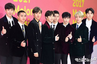 Segera Rilis Album Winter, EXO Goda Fans Rilis Teaser Gelas Berasap