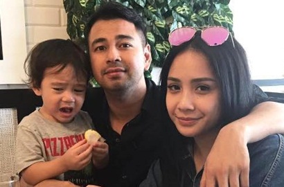 Raffi Ahmad Cium Mesra Nagita Hadiahkan Tas Mahal, Netter Nyinyir Sebut 'Sogokan Joged'