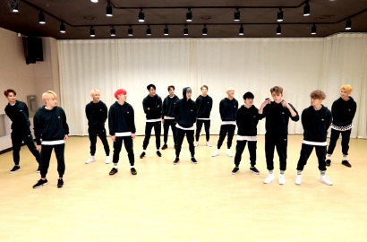Pakai Setelan Jas, Seventeen Bikin Syok Rilis Video Cover Lagu 'No.1' BoA
