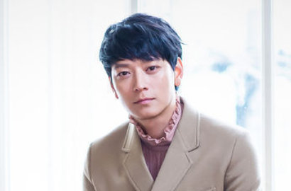 Siap Bintangi 'Tsunami LA', Begini kata Kang Dong Won Soal Debut Film Hollywood