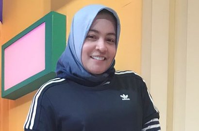 Dukung Uya Kuya, Astrid Kuya Malah Diserang Balajaer  Ayu Ting Ting