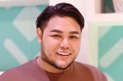 Ivan Gunawan Beri Ucapan Hari Ibu untuk Ayu Ting Ting, Netter Baper