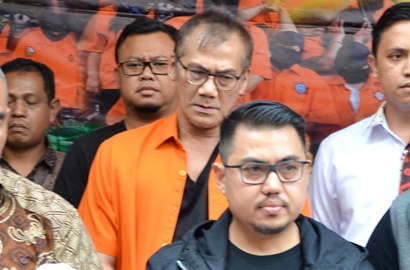 Tio Pakusadewo Sudah Ditahan 4 Hari, Teman Artis Belum Jenguk