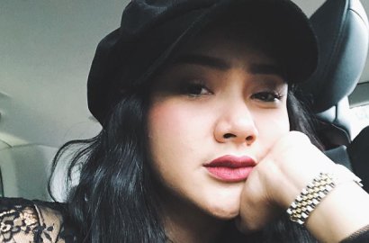 Cita Citata Cantik Pamer Rambut Ombre, Netter Malah Fokus ke Bagian Ini