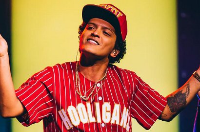 Cuek 'Uptown Funk' Dituntut Lagi, Bruno Mars Pamer Lagu Baru Kolaborasi