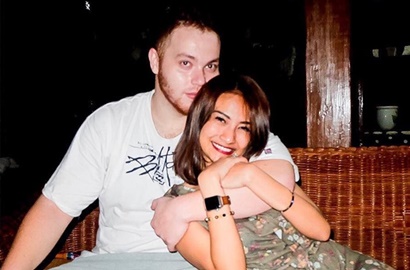 Pacar Bule Dituding Miskin, Vanessa Angel Malah Ngakak