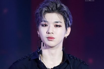 Tak Hanya Visual, Bahu Lebar Kang Daniel Wanna One Selalu Jadi Sorotan