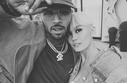 Agnes Monica Semprot Netter Gara-Gara Komentar 'Chris Brown'