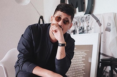 Keenan Pearce Nangis Rayakan Ultah di Malam Resepsi, Netter Soroti Pria Mirip Hamish