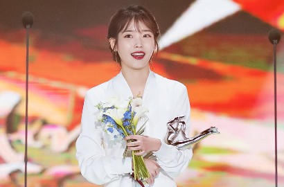Berkat Menang Penghargaan di Golden Disk Awards 2018, IU Diundang ke Acara 'Newsroom'