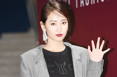 Pamer Kaki Jenjang di Acara Ini, Yenny Eks Wonder Girls Tak Dikenali Netter