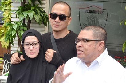 Pihak Travel Haji Tak Penuhi Panggilan Penyidik, Lyra Virna dan Fadlan Kecewa