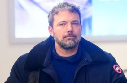 Kepala Terbentur Keras Saat Kecelakaan Motor, Ben Affleck Alami Pendarahan Otak?