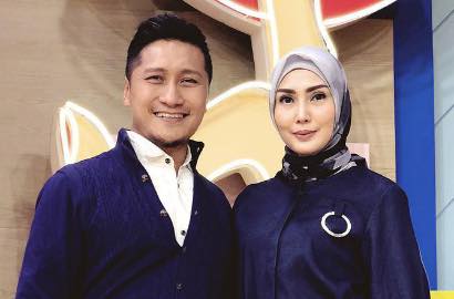 Tepat Sebulan Keluar 'Insert', Fenita Arie Pandu 'Beriman' TransTV Bareng Suami