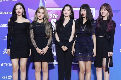 Tampil Cantik di Showcase Album Baru, Red Velvet Dicibir Terlalu Seksi dan Terbuka