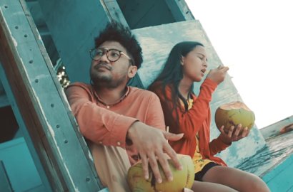 Tunjukkan Keindahan Kalimantan, MV 'Konon Katanya' Kunto Aji Menakjubkan