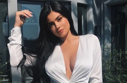 Baru Saja Melahirkan, Kylie Jenner Bikin Video Berikut Ini untuk Sang Anak