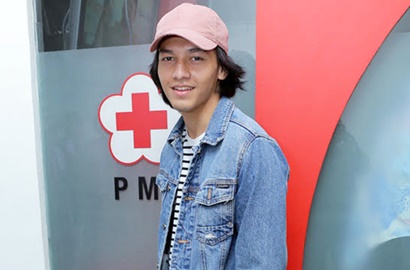 Ikut Kegiatan Sosial, Jefri Nichol Ajak Generasi Muda Donor Darah
